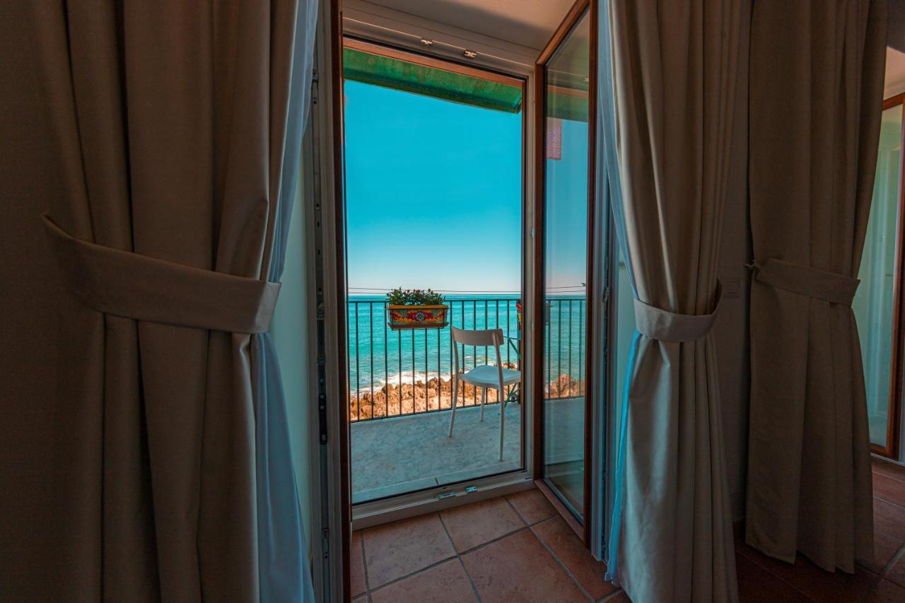 Cathena Holiday تْشيفالو المظهر الخارجي الصورة